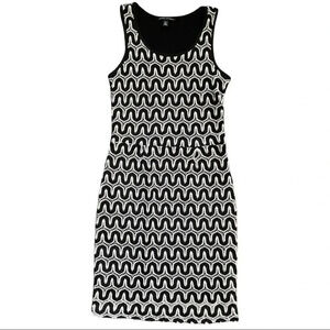 Banana Republic Petite Sheath Straight Lace Squiggle Black/White Dress 4P